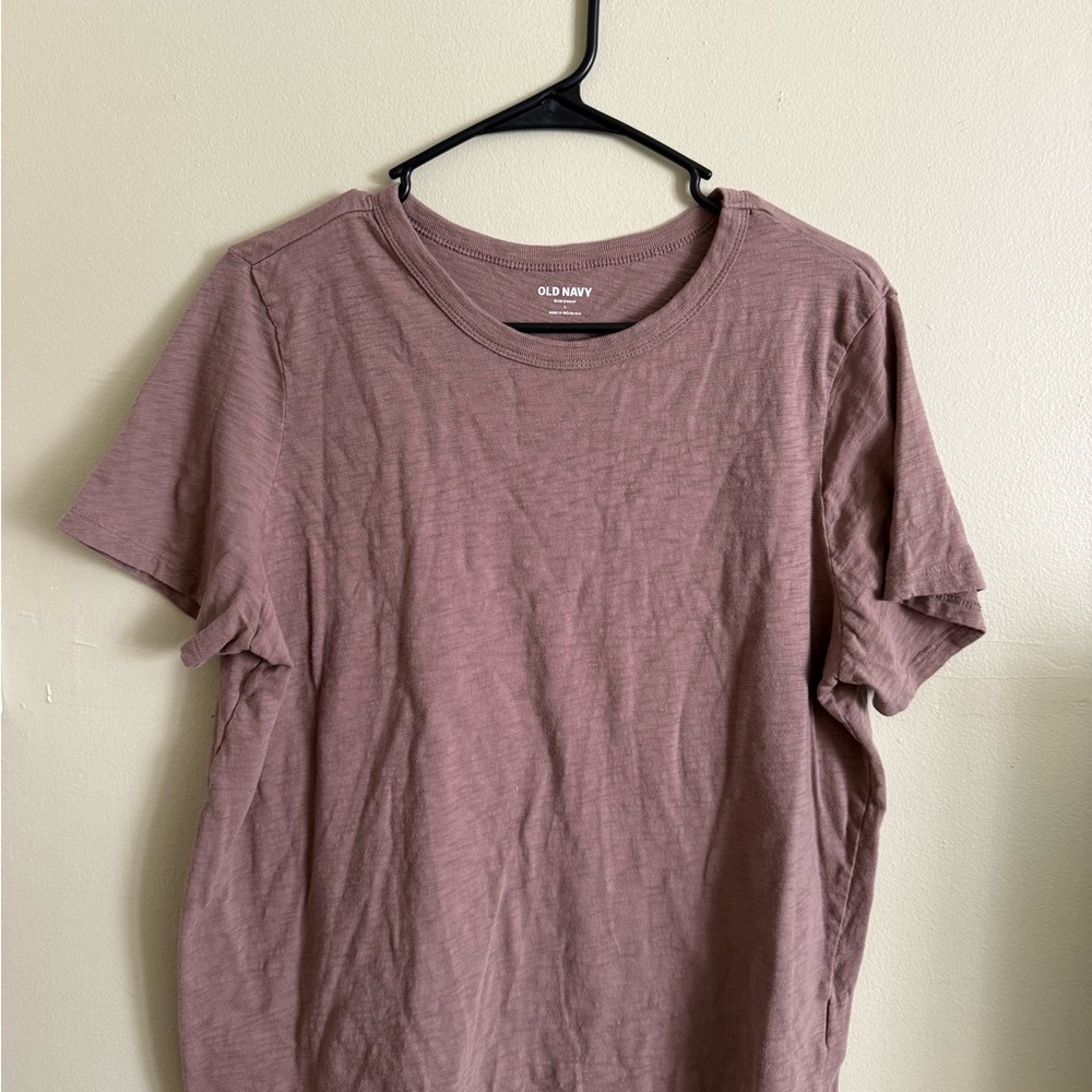 Old Navy Women’s Dusty Rose Short Sleeve Tee